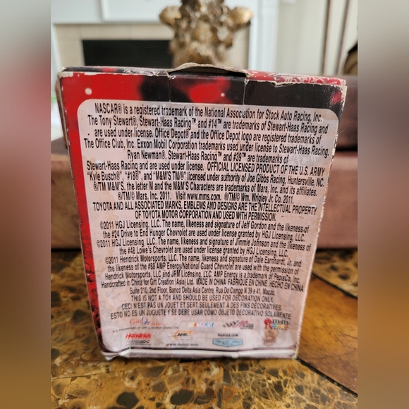 Jeff Gordon Christmas Ornament - Picture 3 of 6